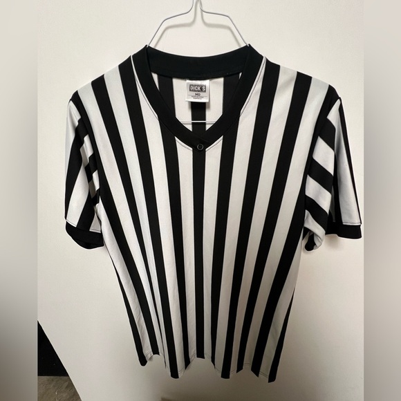 DICK’S SPORTING  GOODS ADULT REFEREE JERSEY SIZE MEDIUM - Picture 1 of 6
